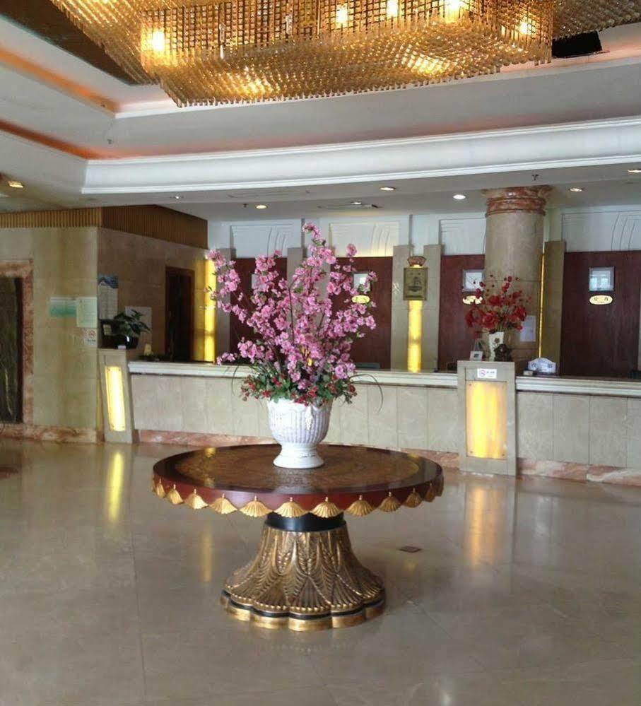 Qingpu Family Hotel 上海 外观 照片